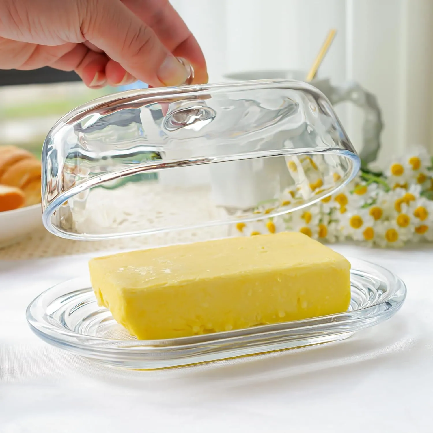 7 inch Glass Butter Dish with Lid, Clear Covered Butter Dish for Countertop, Elegant Butter Holder for Kitchen Dining Table Decor