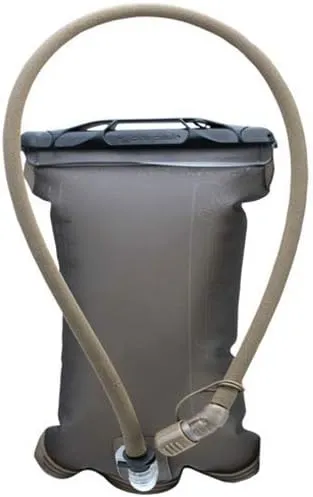 Atlas 46 Hydrapak Hydration Bladder, Great Addition to Tool Vests, Chest Rigs and Aprons - 2L - Made in the USA