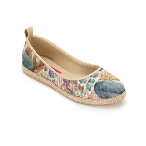 Beige Voyage Round Toe Leaves