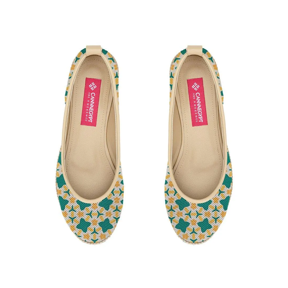 Beige Voyage Round Toe Stars