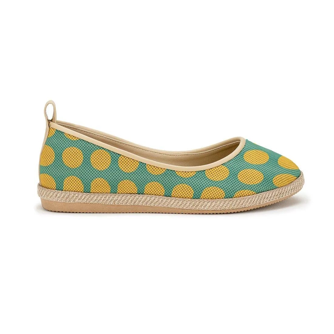 Beige Voyage Round Toe Yellow Bubbles