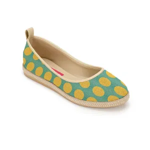 Beige Voyage Round Toe Yellow Bubbles