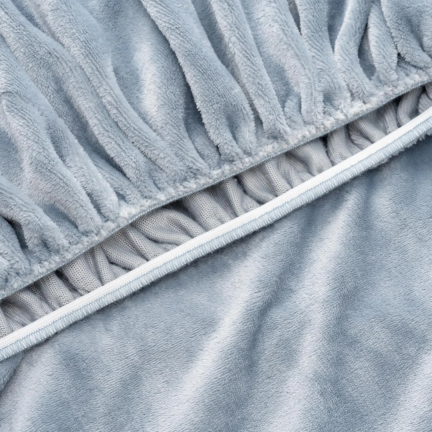 Berkshire Blanket Classic VelvetLoft® Warm Sheet Set, King Size Sheet Set, 4 Piece Velvety Soft Heavyweight Flannel Bedding with Deep Pockcets (King)
