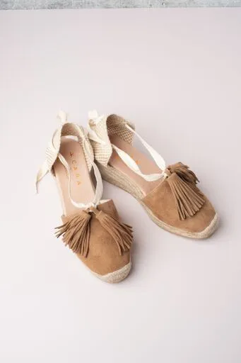 Cara Valenciana Camel Wedge