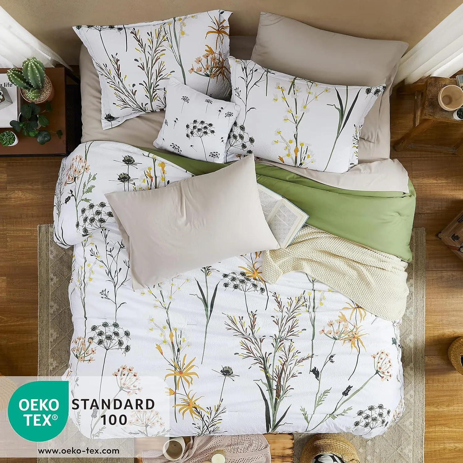 CASAAGUSTO Queen Comforter Set 7 PCS White & Green Dandelion Plant Comforter Set with Flowers Leaves Pattern Soft Seersucker Design All Season Bedding Set(90"X90")