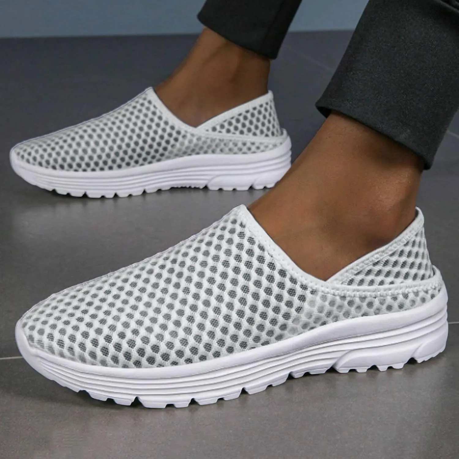 Casual Shoes for Men Men's and Women's Lazy Breathable Semi Casual Sports Shoes