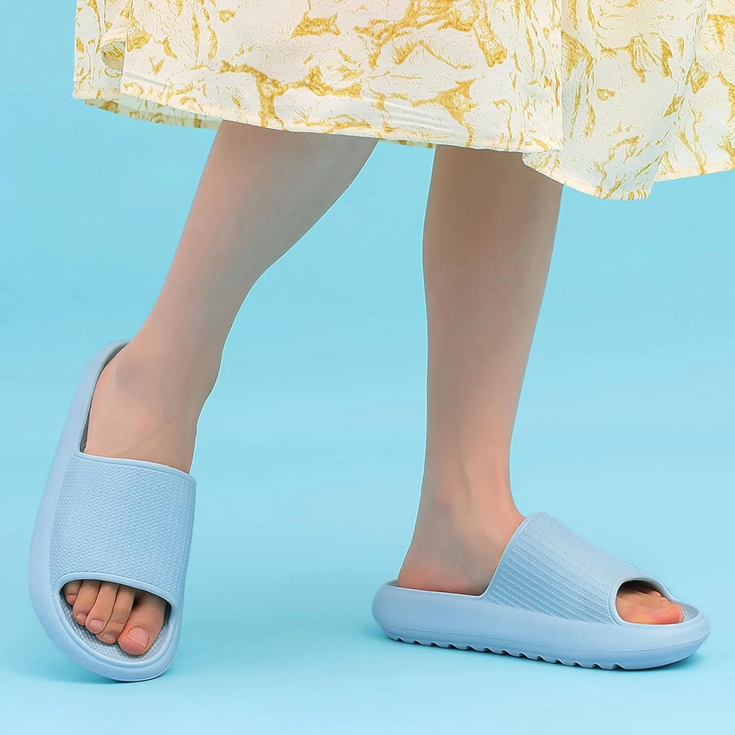 Comwarm Cloud Slide Sandals for Women Men Ultra Comfort Recovery Pillow Slippers Soft Summer Beach Shoes with Low Arch Support