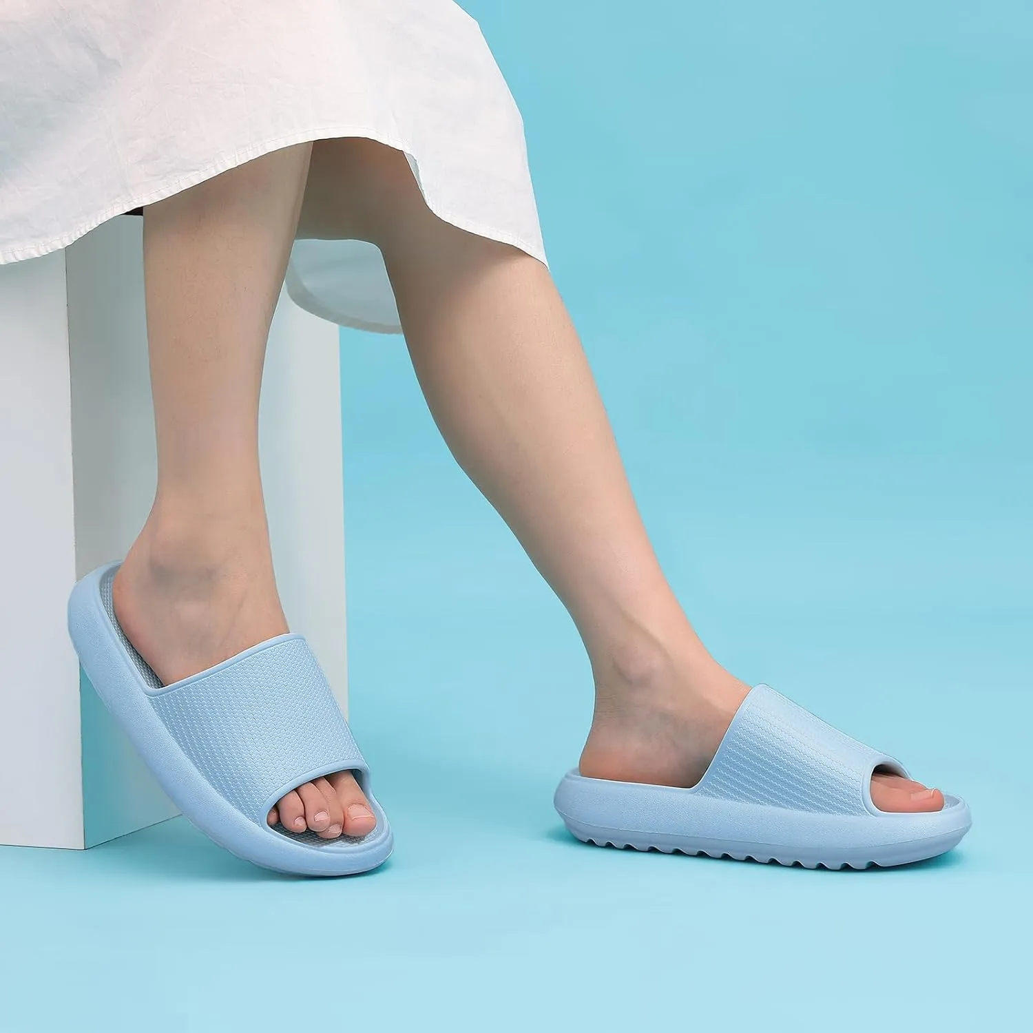 Comwarm Cloud Slide Sandals for Women Men Ultra Comfort Recovery Pillow Slippers Soft Summer Beach Shoes with Low Arch Support