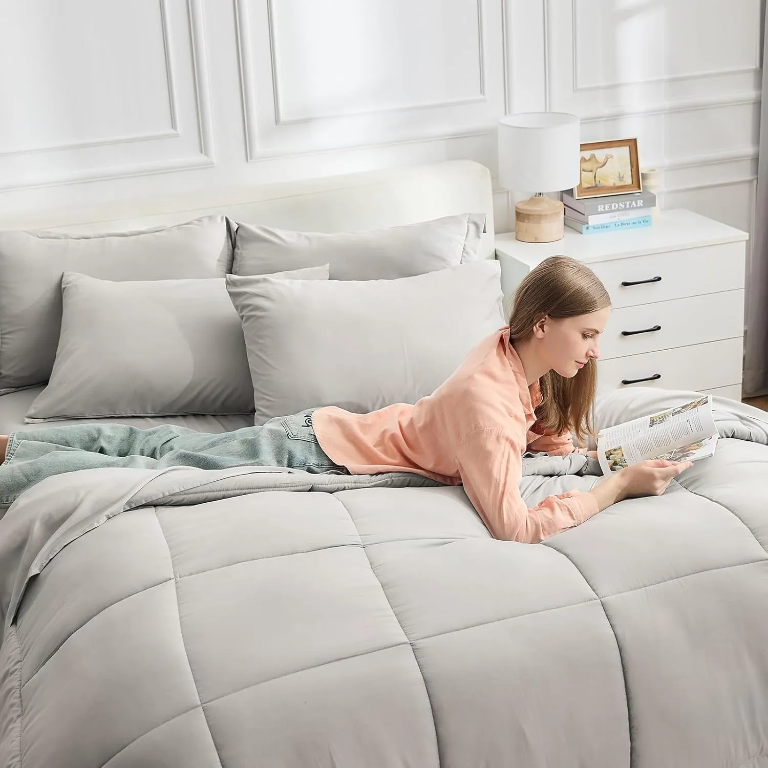 EMME King Comforter Set - 7 Piece, Ultra Soft Grey Bedding Sets, Bed in a Bag King, All Season Brushed Bed Set with 1 Comforter, 1 Flat Sheet, 1 Fitted Sheet, 2 Pillowcases and 2 Pillow Shams