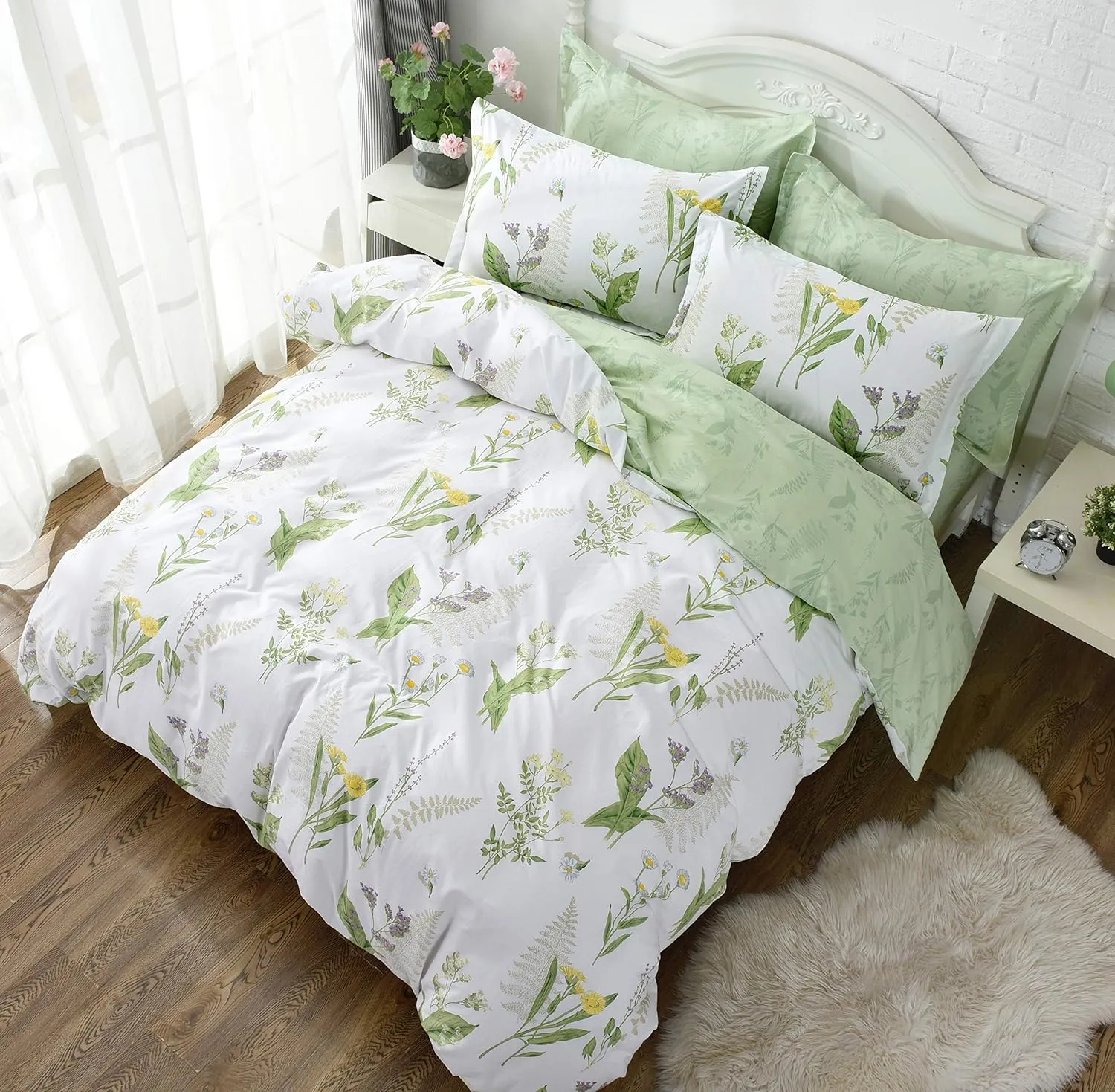 FADFAY Duvet Cover Set Queen Shabby Green Daisy and Lavender Flowers 100% Cotton with Hidden Zipper Closure 3-Piece:1 Duvet Cover & 2 Pillowcases Queen Size