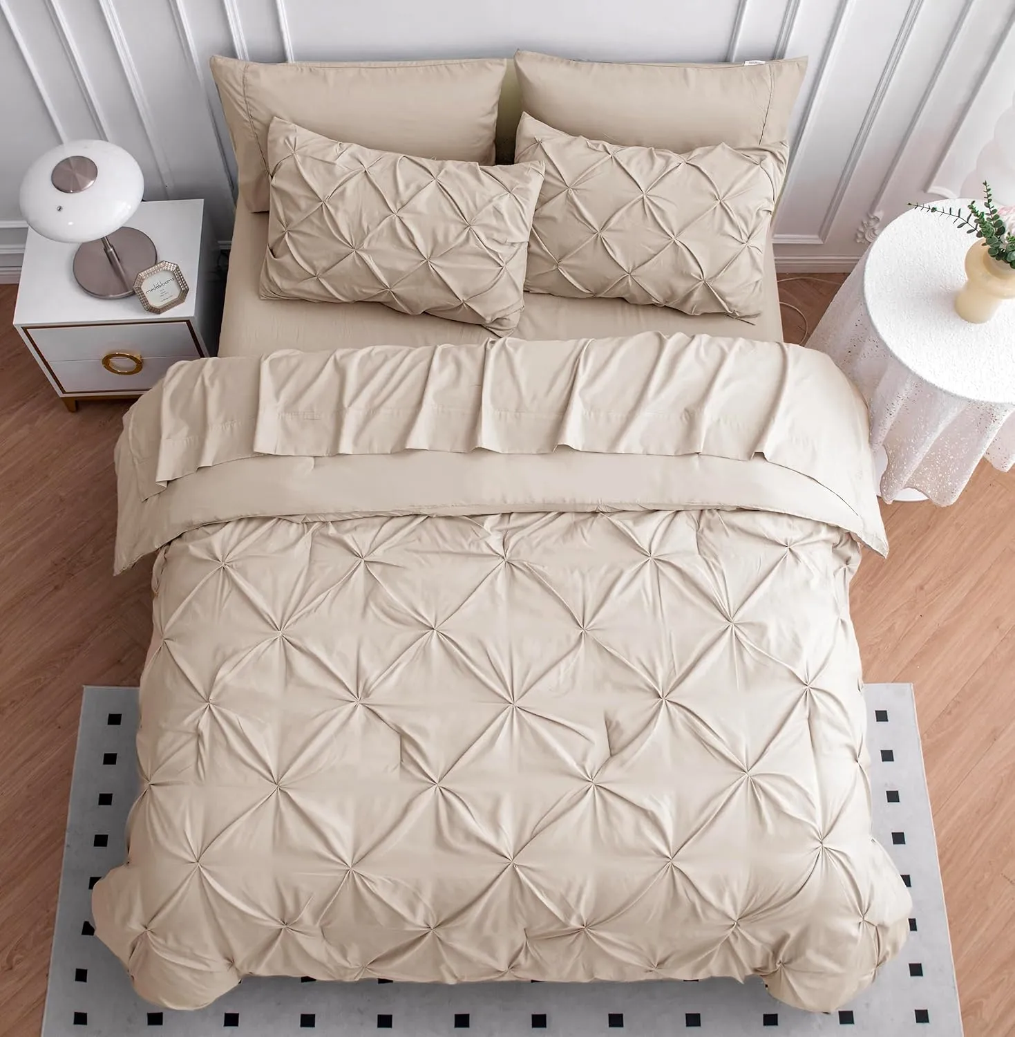 LANE LINEN Full Comforter Set – 7 Piece Bed in a Bag – Pinch Pleated Full Size Bedding Set with Comforter, Flat Sheet, Fitted Sheet, Pillowcase & Sham – Soft Pintuck Bed Set, Beige