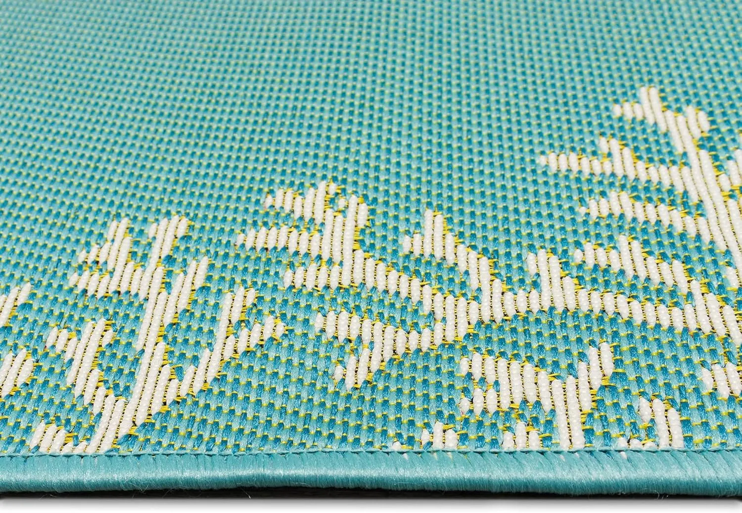 Liora Manne Esencia Machine Washable Non-Slip Low Profile Indoor/Outdoor Mat-Transitional, Coastal, Beach, Border, Coral Edge Aqua 2' x 2'10"