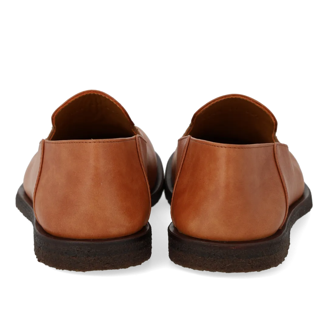 Loafer with a spacious fit