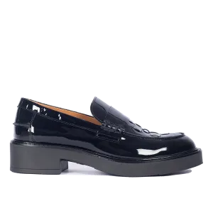 Loafer with braid detail