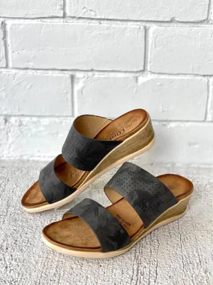 Lorella Juniper Wedge Slide Black