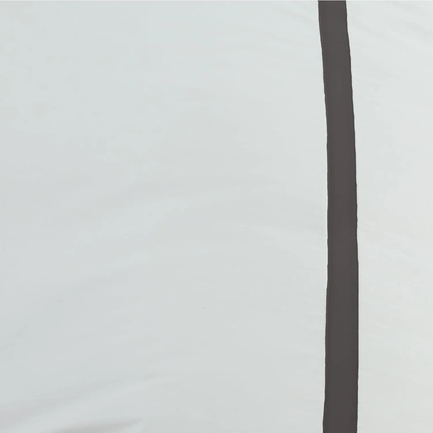 Sferra Estate Collection - 100% Long-Staple 200 Thread Count Cotton Percale with Sateen Appliqué - Cooling, Soft, and Breathable Bed Linens, 4pc King Sheet Set, White/Charcoal