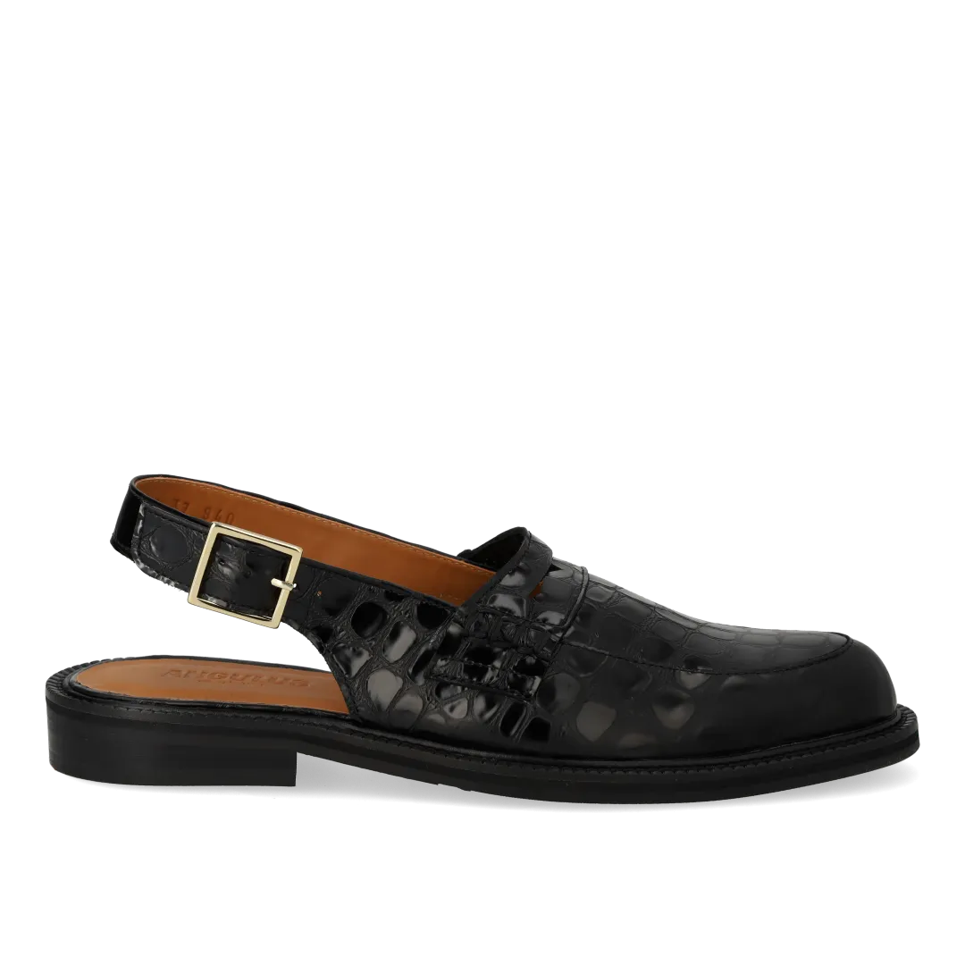 Sling-back loafer