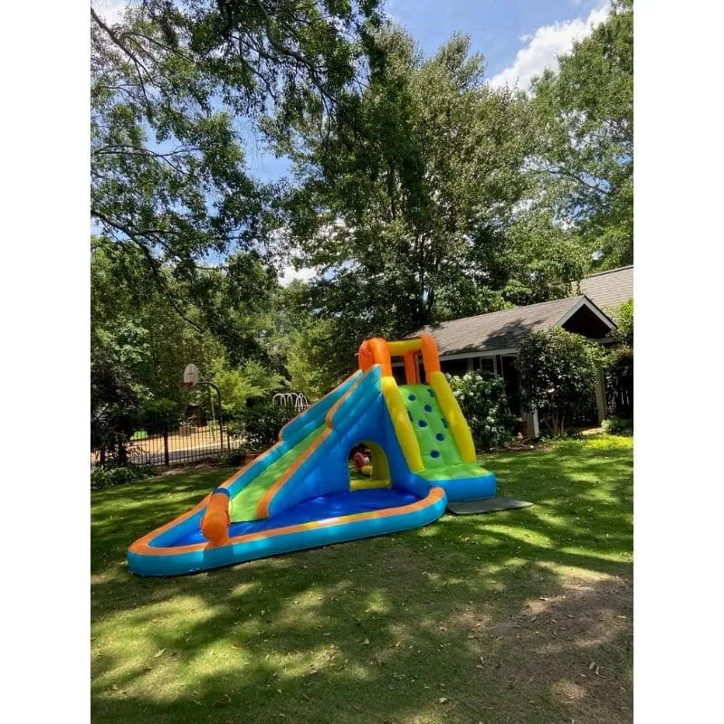 Splash Landing Residential Waterslide with Water Cannon
