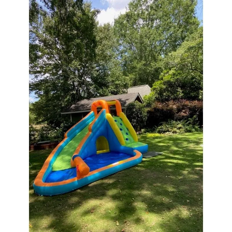 Splash Landing Residential Waterslide with Water Cannon