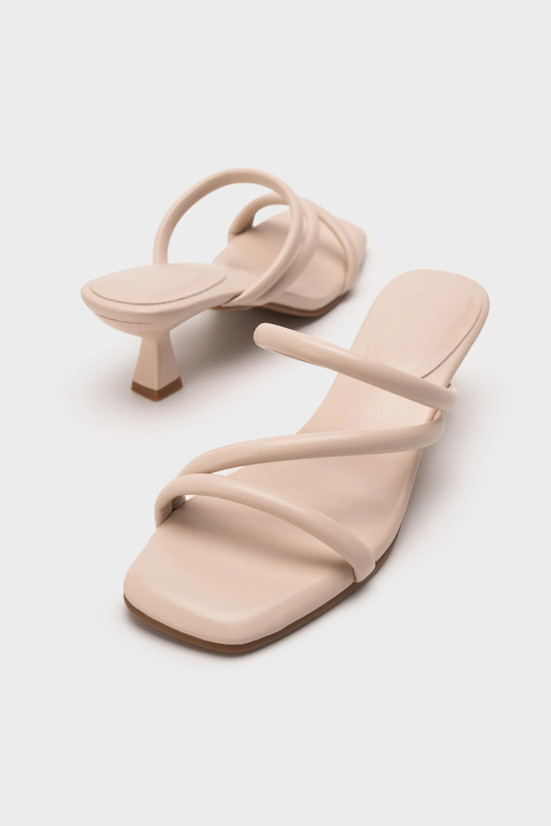 STRAPPY CLOUDFOAM INSOLE HEEL SANDAL