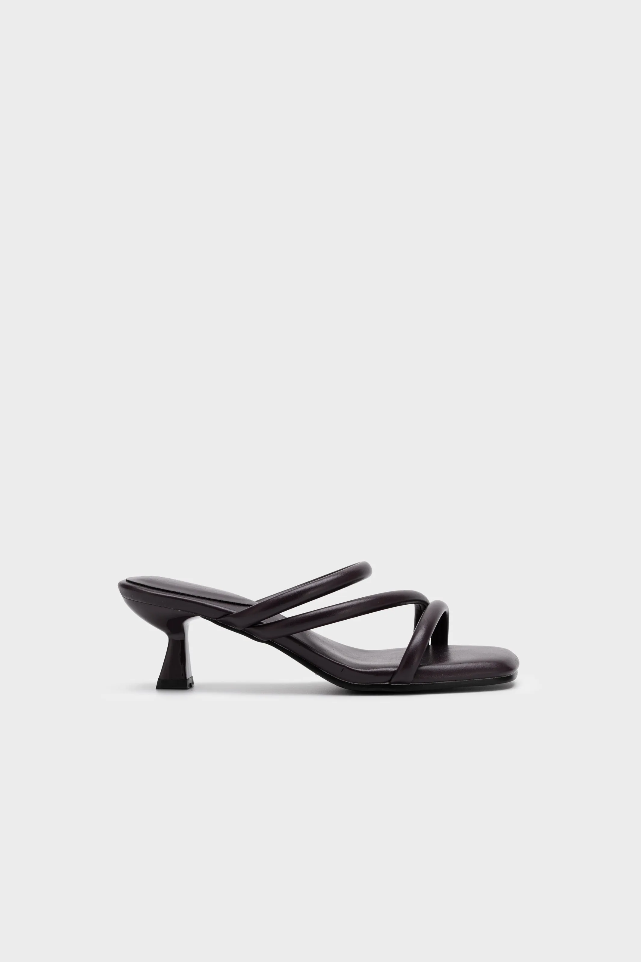 STRAPPY CLOUDFOAM INSOLE HEEL SANDAL