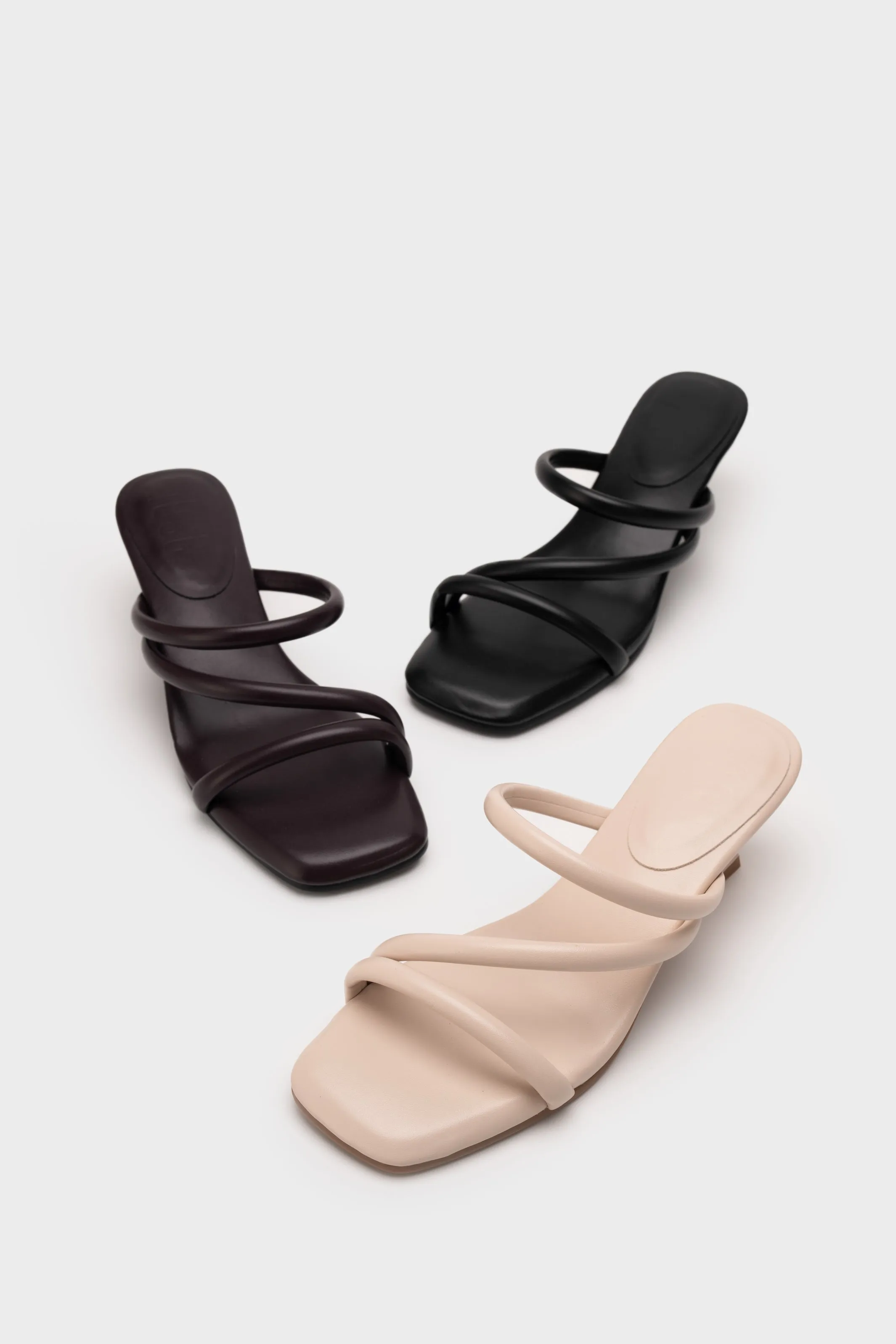 STRAPPY CLOUDFOAM INSOLE HEEL SANDAL
