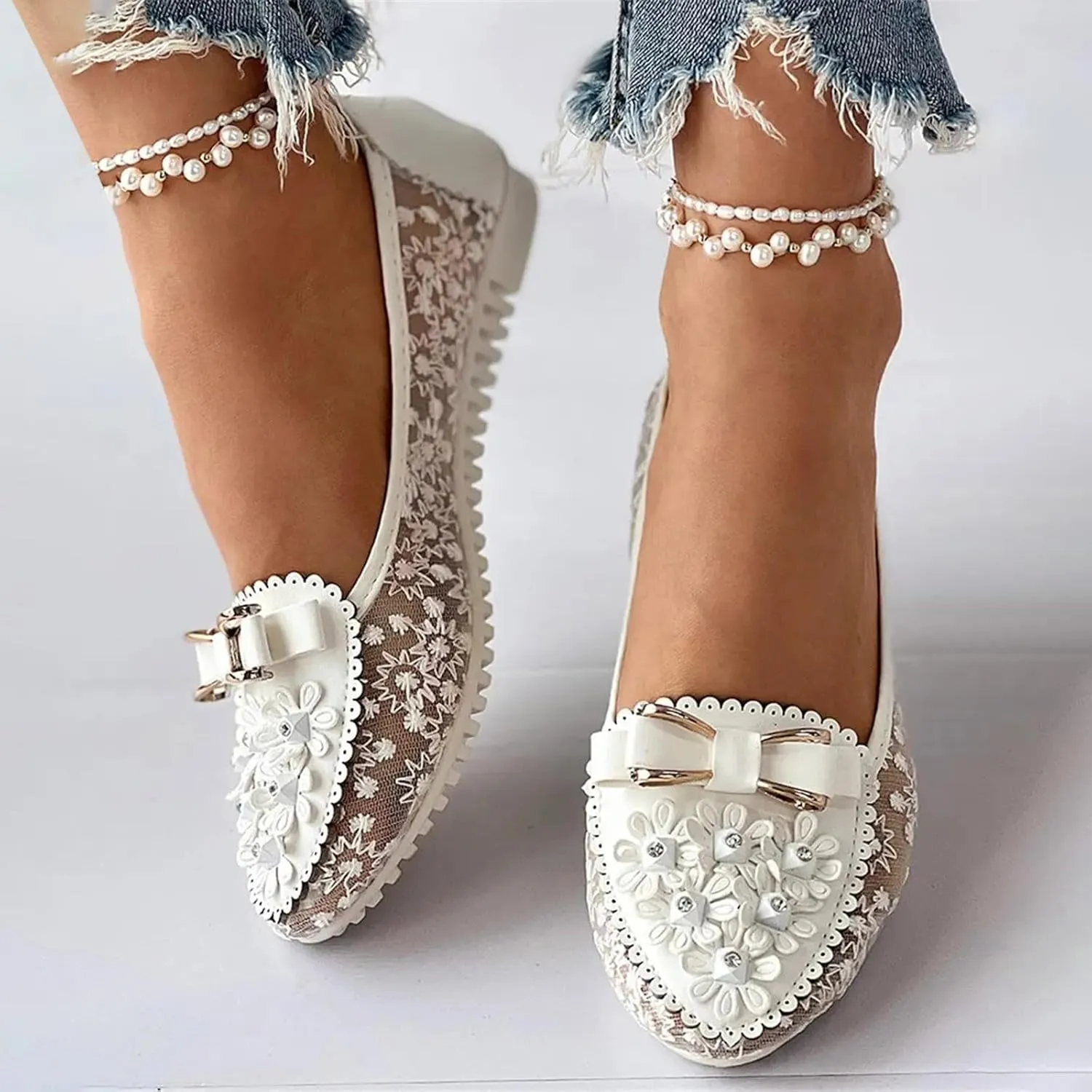 Summer Sandals for Women Women's Embroidery Lace Leather Flats Breathable Soft Sole Loafers Casual Ballet Shoes