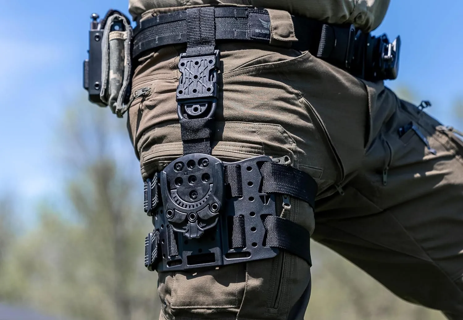 Tek-Mount Receiver - Quick Connect Mounting System for Holsters, Mag Pouches and Tactical Duty Gear