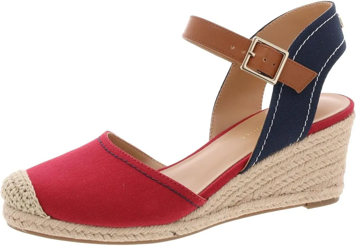 Tommy Hilfiger Women's Nilsa Sandal
