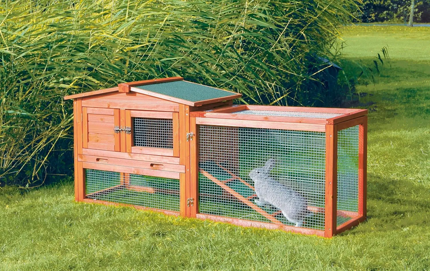 TRIXIE natura Outdoor Rabbit Hutch with Run - Small Elevated Rabbit Cage with Non-Slip Ramp - Small Animal House with Large Playpen, Hinged Roof & Pull-Out Tray - in Natural
