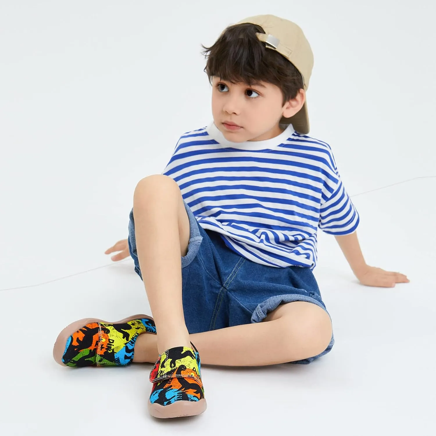 UIN Kid's Casual Slip-on Canvas Loafers Boys Girls Shoes Fashion Sneakers Funny Painted Travel Shoes
