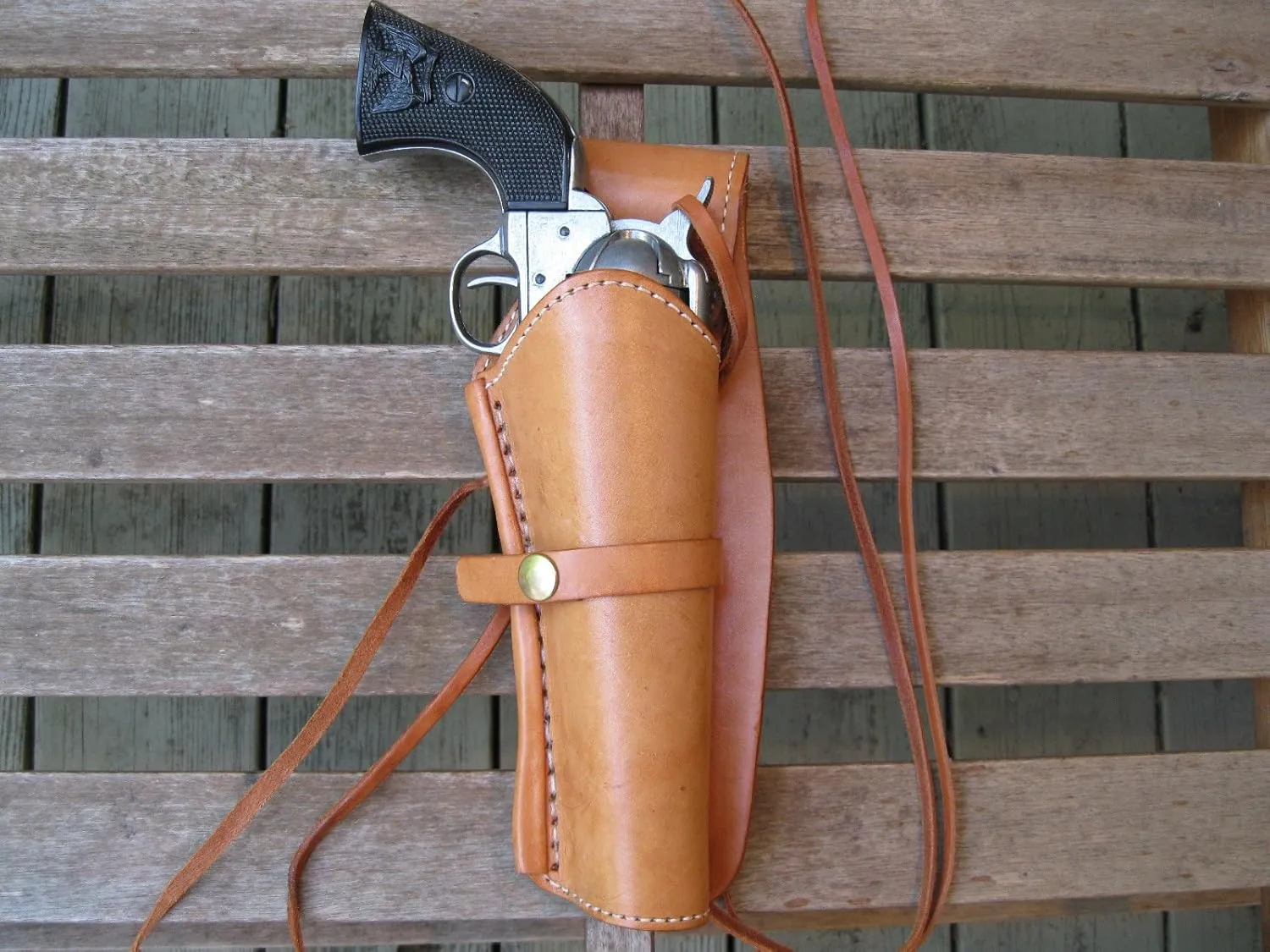 Western Quick Draw Gun Holster - 45 Caliber - Natural - Right Hand - Single Action - Size 6" - Smooth Leather