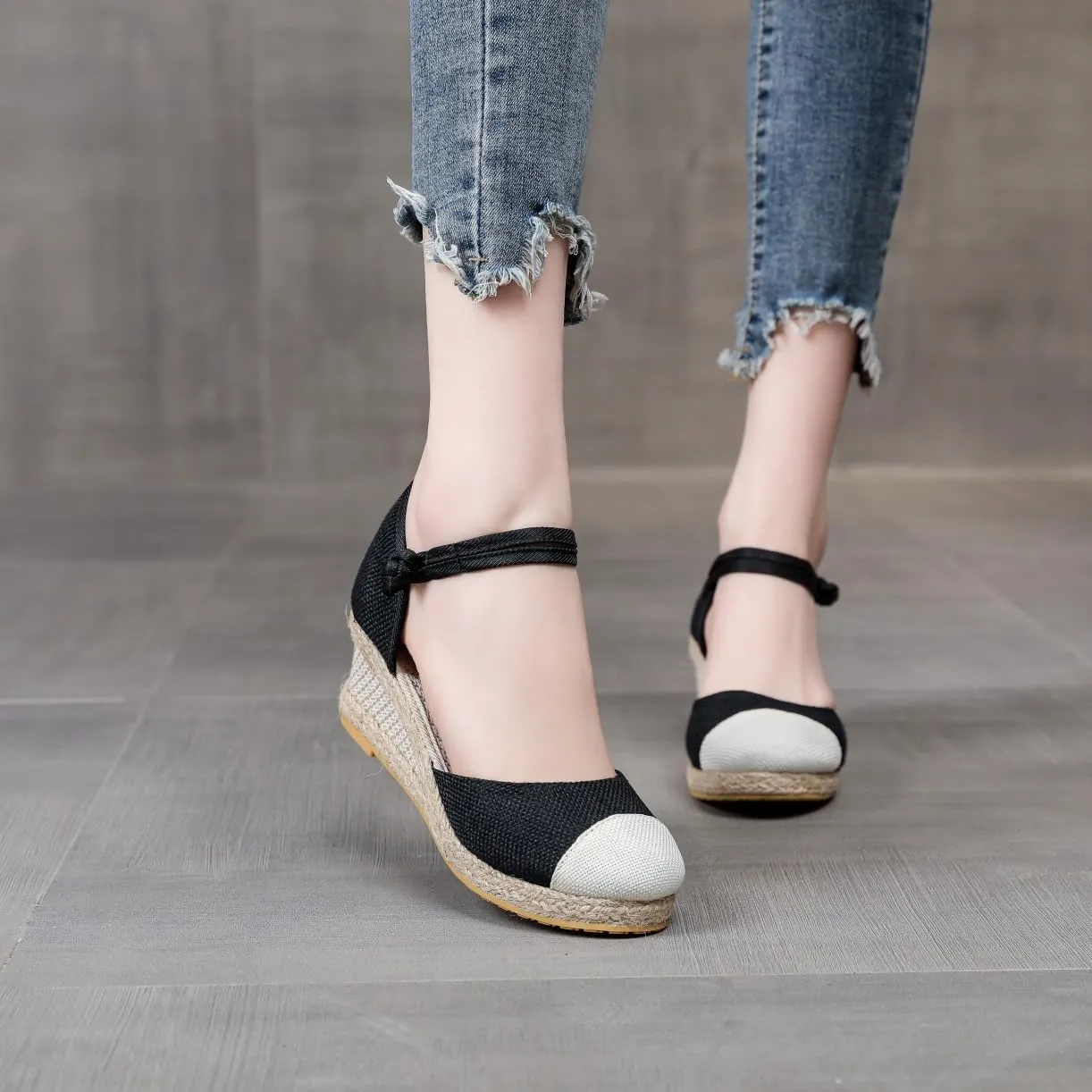 Women's Espadrilles Wedge Sandals Platform Closed Toe Ankle Strap Lace Up Summer Shoes Espadrille Heels Wedges for Women Bohemian Canvas
