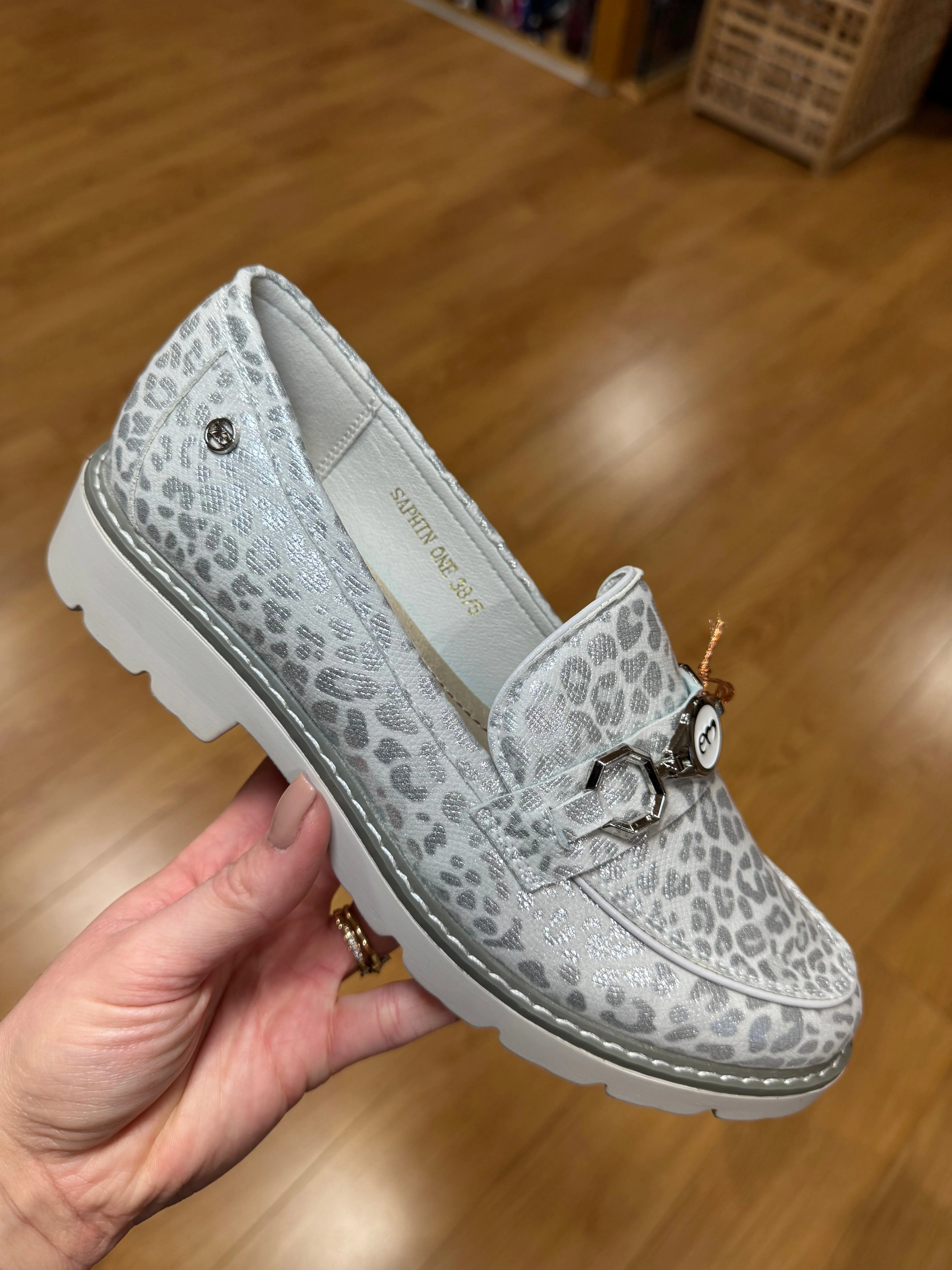 Zanni & Co Saphin Silvery Cheetah Loafer